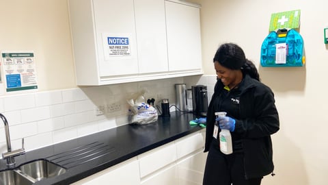 kitchenette cleaning papa johns